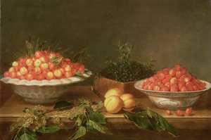 Stilleben med frukt i porselensfat og en treboks