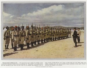 Senegalesiske Tirailleurs av Jules Gervais Courtellemont