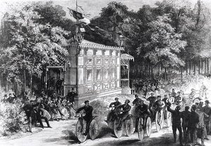 A Velocipede Race på Pre Catelan, ca. 1860-70 (gravering) (s/hvitt-bilde) av Jules Pelcoq