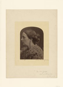 Ærede fru Gordon / Caroline Emilia Mary Hershel av Julia Margaret Cameron
