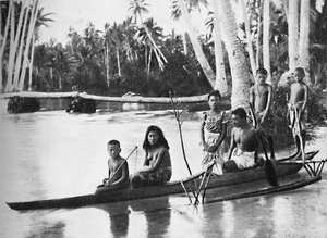 En samoansk kano med støtteben, og dens beboere, 1902 av Kerry and Co