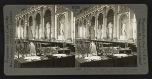 Galerie des Glaces, viser bord hvor fredsavtalen ble undertegnet, Versailles av Keystone View Company