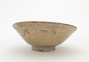 Tebolle, Idowaki-type, Tebolle (koraijawan), andre halvdel av 1500- og 1600-tallet (steintøy, uvitrifisert porselen, med ugjennomsiktig glasur, reparasjoner av gulllakk) av Korean School
