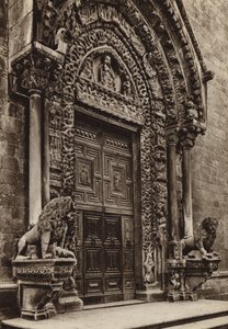 Italia: Altamura, Apulia, katedralen (s/hvitt bilde) av Kurt Hielscher