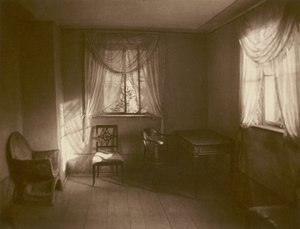 Weimar, kveldssolstråle i Goethes arbeidsrom i hagehuset; Weimar, Kveldssolen i Goethes arbeidsværelse i sommerhuset (s/hvitt foto) av Kurt Hielscher