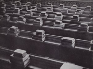Bøker i Chapel, Eton (s/hvitt-bilde) av Laszlo Moholy-Nagy