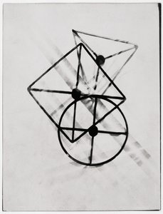 Uten navn av Laszlo Moholy-Nagy