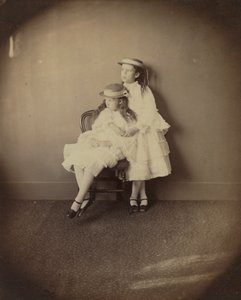 Julia og Ethel Arnold, 1872. av Lewis Carroll