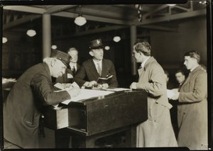  av Lewis Wickes Hine