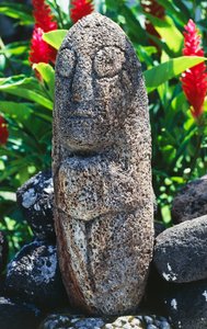 Antropomorf Tiki-skulptur, Papeete, Tahiti, Society Islands, Archipelago of Windward Islands, Fransk Polynesia (den franske republikkens oversjøiske territorium) av Unbekannt Unbekannt