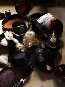 Militært hodeplagg, Chatsworth House (bilde) av Unbekannt Unbekannt