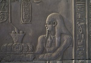 Relieff som viser en giver, Temple of Kom Ombo, Egypt, egyptisk sivilisasjon, ptolemaisk dynasti, 2.-1. århundre f.Kr. av Unbekannt Unbekannt