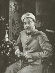 A Mamujee, Esq (s/hvitt bilde) av Lionel Wendt