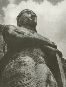 Ananda, Gal-Vihare (s/hvitt bilde) av Lionel Wendt