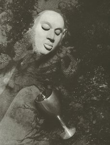 Stille sted (s/hvitt bilde) av Lionel Wendt