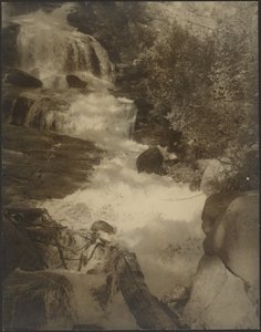 En fjellbekk av Louis Fleckenstein