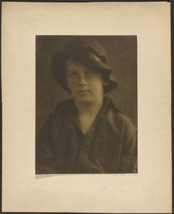  av Louis Fleckenstein