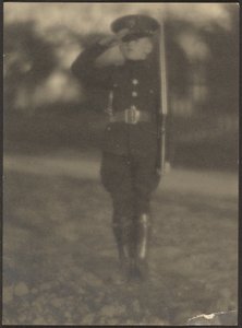  av Louis Fleckenstein