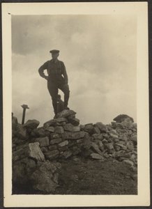  av Louis Fleckenstein