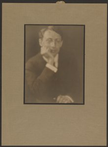  av Louis Fleckenstein