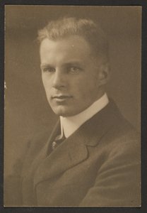  av Louis Fleckenstein