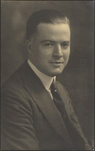  av Louis Fleckenstein