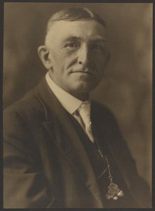  av Louis Fleckenstein
