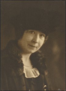  av Louis Fleckenstein