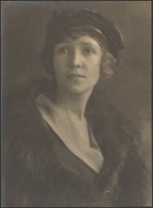  av Louis Fleckenstein