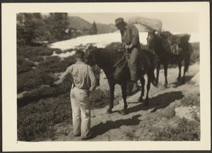 [Sti nær Tahquitz Peak] av Louis Fleckenstein