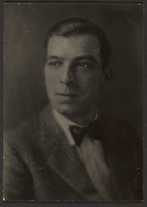  av Louis Fleckenstein