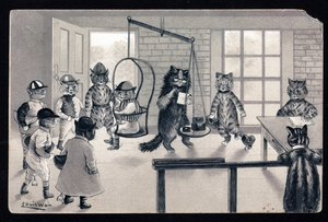 Vi utnytter godværet. Dyr i menneskelig holdning. Cat jockey blir veid på en vekt. Postkort. Kromolitografi av Louis Wain (1860-1939), en engelsk kunstner kjent for sin skildring av katter med store øyne. Begynnelsen av 20 av Louis Wain