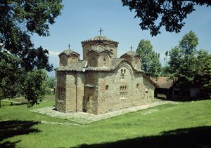 Klosterkirken St. Pantaleimon, bygget ca. 1164 av Macedonian School