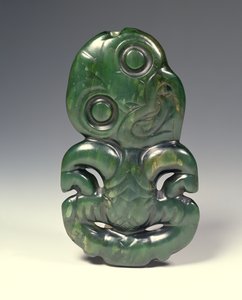 Anheng i form av guden Hei-Tiki, sent på 1700-tallet (nephrite) av Maori