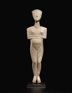 Kykladisk liggende kvinneskikkelse, navnestykke til Schuster-mesteren, Early Cycladic II, ca. 2400 f.Kr. (marmor) av Master Schuster