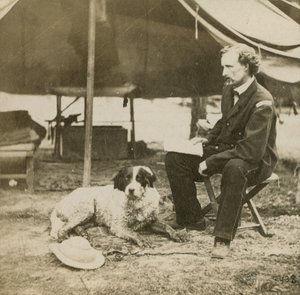 General Custer (1839-76) ved hans hovedkvarter, ca. 1864 av Mathew B. Brady