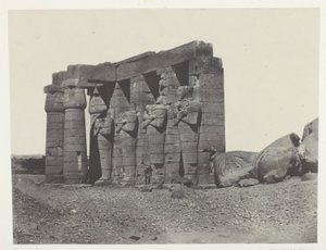 Gournah, Perystyle av Osymandias#39; grav (Vestlige Ramesseum); Theben, plate 59 fra albumet «Egypt, Nubia, Palestina og Syria» (1852)
