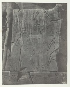 Gournah, Sculptures from the Throne of the Colossi, Theben, 184951, trykt 1852. av Maxime Du Camp