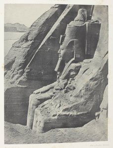Ibsamboul, den orientalske kolossen av Spéos av Phrè, sett i profil; Nubia, plate 104 fra albumet «Egypt, Nubia, Palestina og Syria» (1852) av Maxime Du Camp