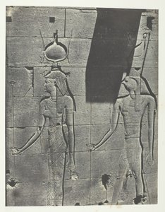 Kalabscheh, Skulpturer fra bakfasaden til tempelet, Nubia, 184951, trykt 1852. av Maxime Du Camp