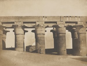Luxor, stor kolonnade av palasset, 1849-51. av Maxime Du Camp