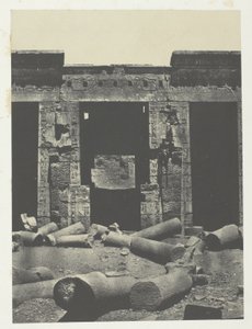 Medinet-Habou, den østlige delen av peristilen til Ramses-Méiamoun-palasset; Theben av Maxime Du Camp