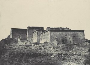 Nubia. Great Temple of Isis, A Philoe. Generell utsikt tatt fra nord, 1850. av Maxime Du Camp