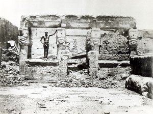 Hathor-tempelet i Dendarah, 28. mai 1850