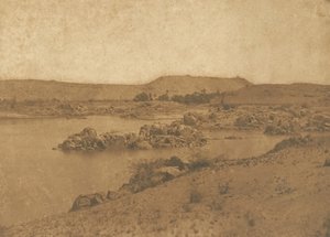 Utsikt over den første grå stæren, tatt fra vesten, mellom Aswan og Philae, 1849-50. av Maxime Du Camp