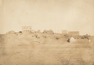 Utsikt over en del av landsbyen Luxor, Theben, 1849-50. av Maxime Du Camp