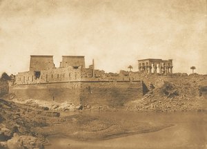 Generell utsikt over øya Philae, tatt fra den sørlige spissen av øya Begueh, 1849-50. av Maxime Du Camp