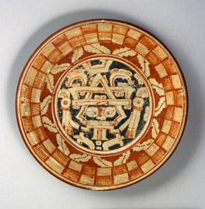 Tallerken, ca. 600-800 (keramikk med rød, oransje og svart på hvit slip-maling)