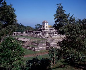 Før colombiansk sivilisasjon: utsikt over stedet Palenque i Chiapas klassisk maya-periode av Mayan Mayan