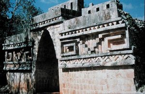 Utsikt over buen (bilde) av Mayan Mayan